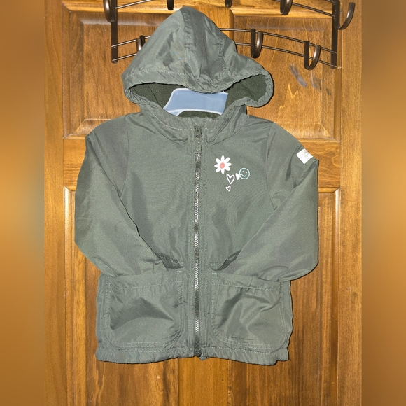 OshKosh: Girl's Midweight, Hooded, Zip-up Jacket w/ Warm Fleece Lining, Size: 5 - Picture 13 of 16